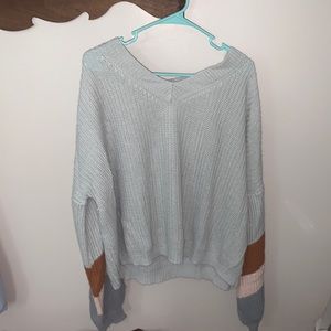 Women’s V-neck Sweater